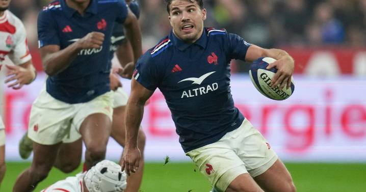 France superstar Antoine Dupont set to return for Toulouse after 8