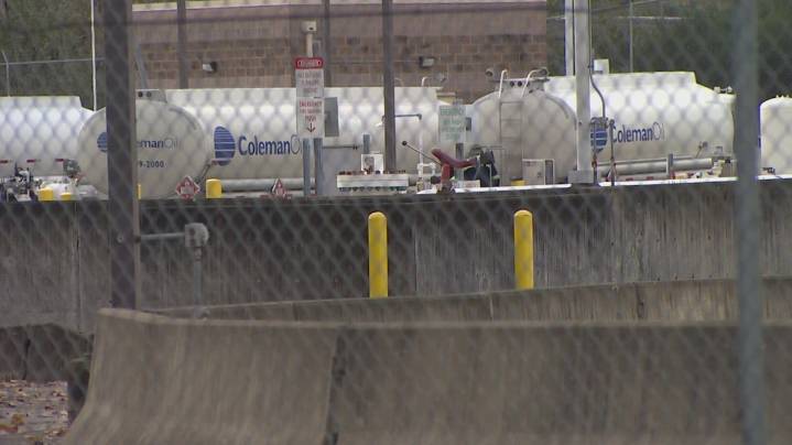 Crews identify source of leak in pipeline that delivers jet fuel to SEA Airport