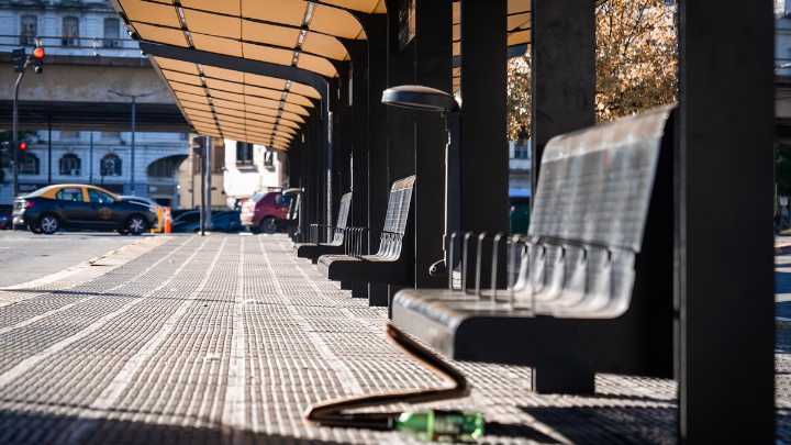 UTA amenazó con un paro de colectivos si las empresas no pagan los salarios antes del cuarto día hábil de diciembre