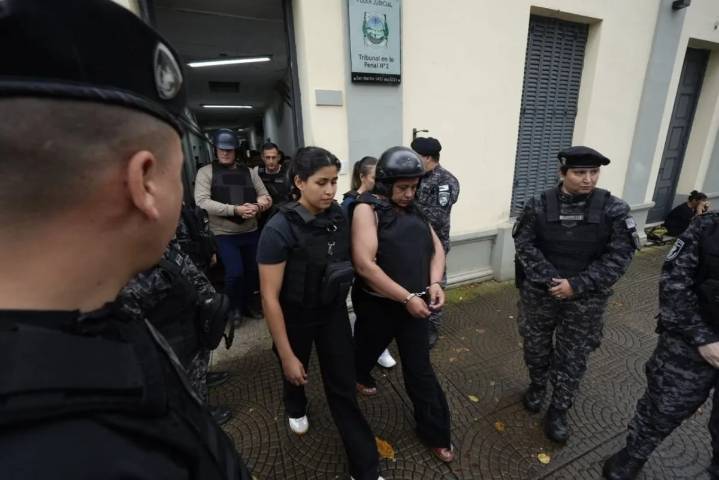 Detuvieron a los policías acusados del homicidio de Carlos Guirula