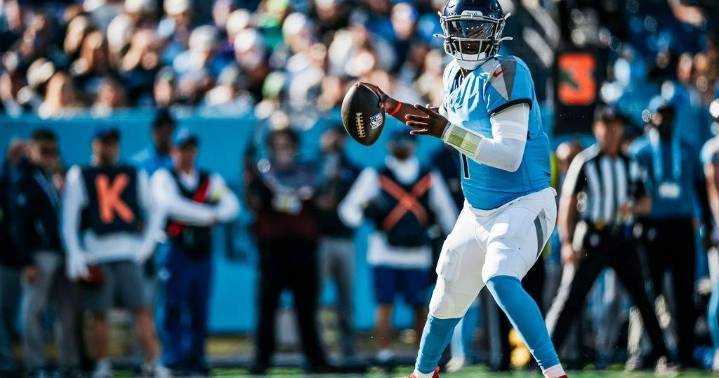 Titans see Cam Ward make progress in loss to Seattle