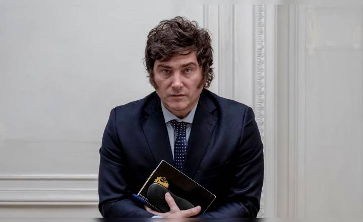 Javier Milei no cierra las puertas a reelección en 2027 pese a crisis sistemática en Argentina