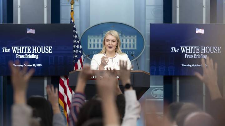 La Casa Blanca impone nuevas restricciones de acceso a los periodistas acreditados