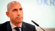 Luis Rubiales reaparece en televisión y se defiende tras beso a Jenni Hermoso: “No le pido perdón, ella me dijo ‘vale’”