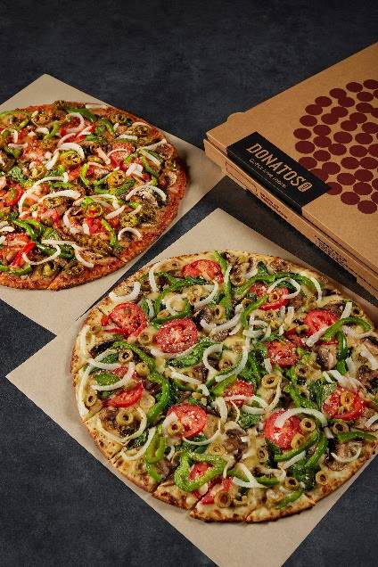 Donatos Pizza Unveils New Creamy Parm Sauce and Holiday Pizzas