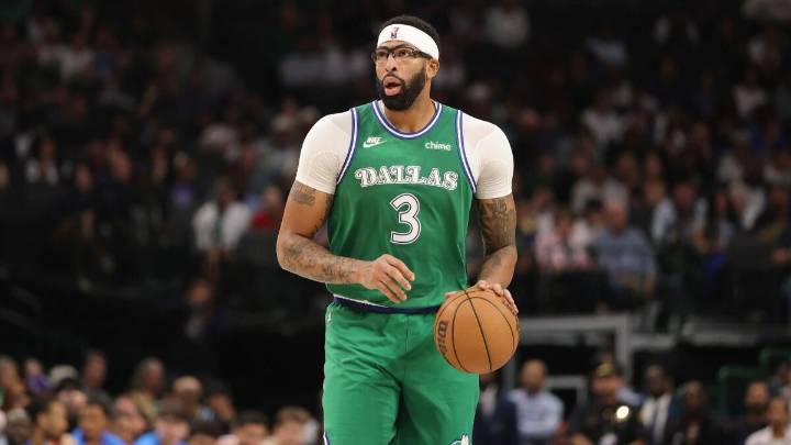 Anthony Davis not bothered by trade rumors ahead of possible return vs. Lakers