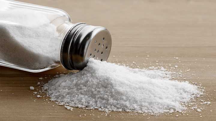 Amendment to Ohio law would add sodium warnings to menus