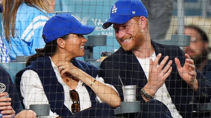Prince Harry apologizes to Canada over 'Hat Gate.' Duke sorry for wearing Dodgers cap