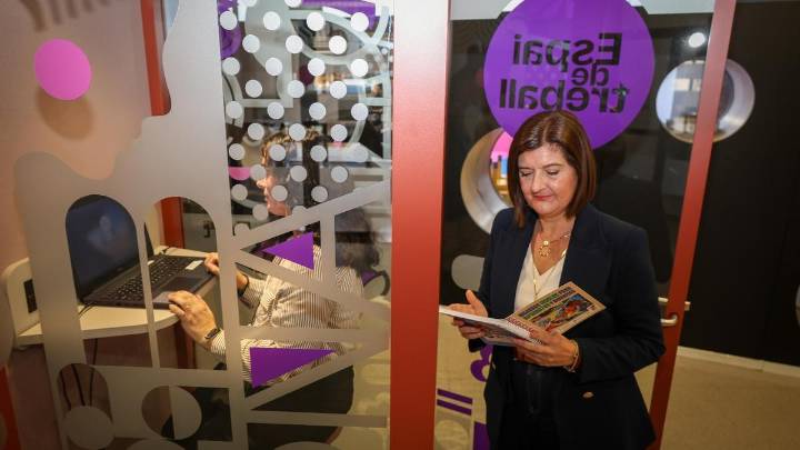 Torrent instala una cabina insonorizada para mujeres víctimas de violencia de género