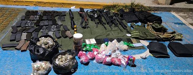 DESARTICULAN CÉLULA DELICTIVA EN JALPA; ASEGURAN ARMAMENTO, PRESUNTA DROGA, EQUIPO TÁCTICO Y VEHÍCULOS CON REPORTE DE ROBO