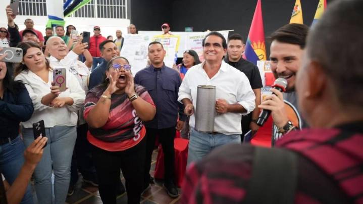 Alex Saab: “El poder comunal es la base de la nueva economía productiva”