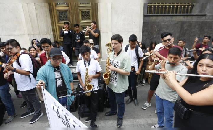 Sunedu otorga licenciamiento a la Universidad Nacional de Música: UNM ofrece 25 programas académicos para estudiantes de pregrado