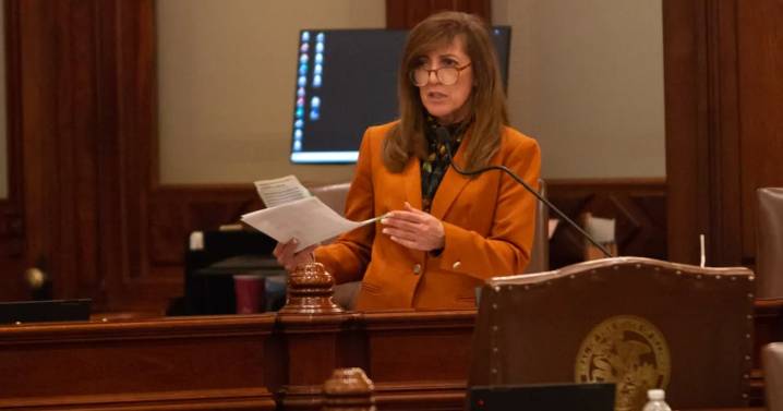 Illinois legislature passes ‘medical aid in dying’ bill that governor says he will review