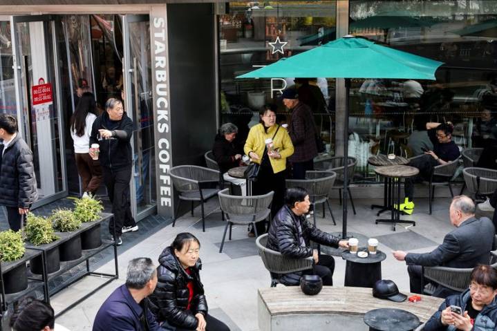 Analysis-Starbucks' bet on local expertise could help it regain ground in China