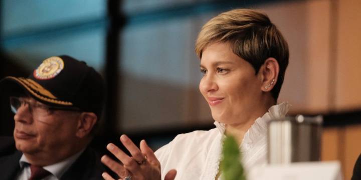 Petro salió en defensa de Verónica Alcocer, otra vez, luego de la revelación de su vida de lujo en Suecia: “No gasta un peso del erario colombiano”