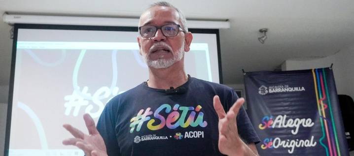Por más educación y empleo, Distrito trabaja en política pública para sector social LGBTIQ+