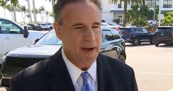 Judge to decide Wednesday whether Miami’s new lifetime term limits bar Frank Carollo from runoff