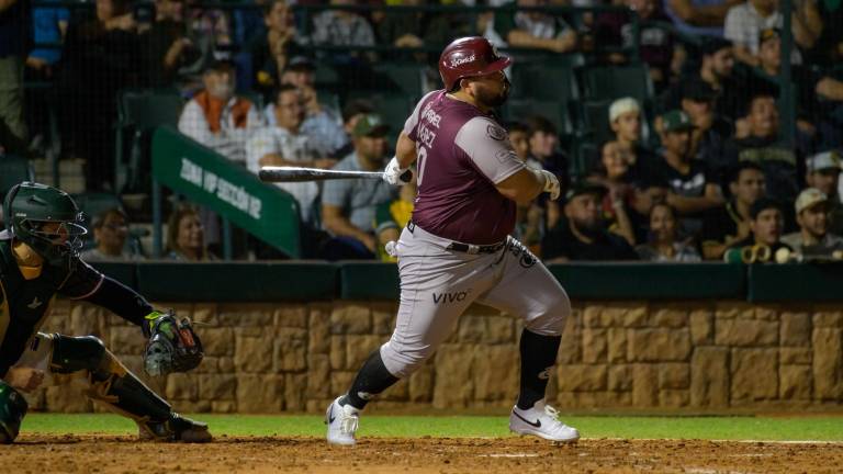 Tomateros apalean a Cañeros y empatan la serie en Los Mochis con ofensiva explosiva