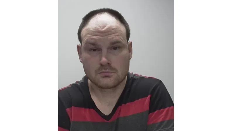 Police seeking assistance to locate prolific offender wanted on warrants