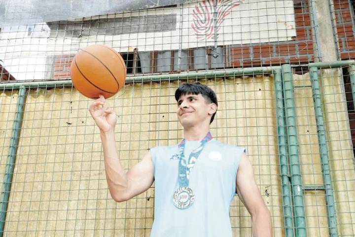 Santiago Videla, orgullo posadeño de Selección