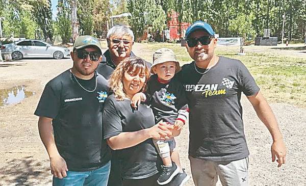 El grupo Lopezan Team organiza colecta solidaria para bomberos del Dique: Buscan recaudar $1.600.000 para motobomba y mangas