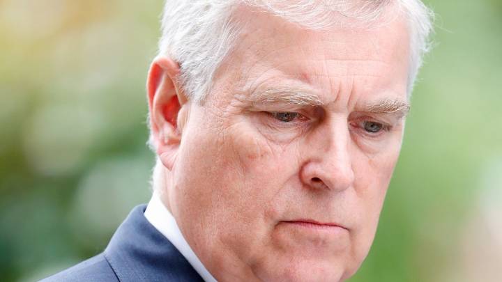 Andrew Mountbatten Windsor closes down royal business