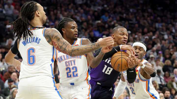Thunder rolls past Russell Westbrook, Kings to open NBA Cup group play
