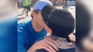 Íñigo Onieva detiene su carrera en la maratón de Nueva York para darle un beso a Tamara Falcó: "¡Va como una bala!"