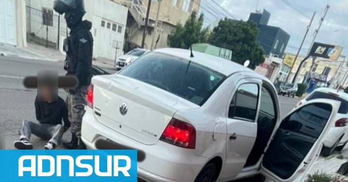 17:36 Detuvieron a tres personas en Chubut tras evadir un control policial y atacar a los agentes