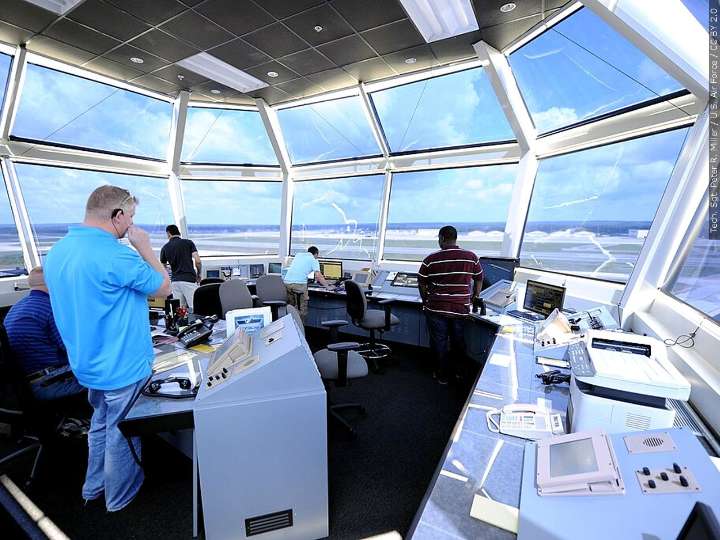The U.S. urgently needs thousands of air traffic controllers. Here’s what the job requires.