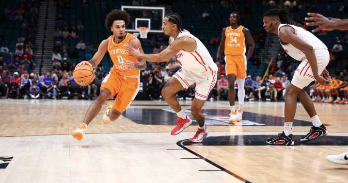 Vols get their Elite Eight revenge with 76-73 win over No. 3 Houston