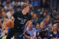 Washington and Flagg power Mavericks to a 138-133 OT win over the Trail Blazers – Winnipeg Free Press