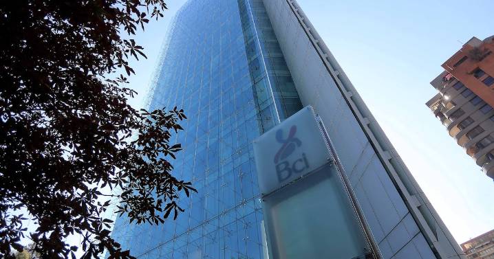 Bci sube el sueldo mínimo de sus trabajadores a poco más de $1 millón bruto
