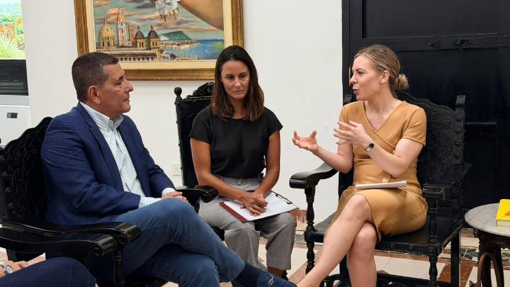 Suecia, nuevo aliado de Cartagena para impulsar el transporte acuático con hidroplanos