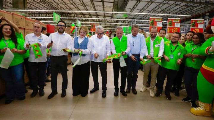 Gobierno de Sinaloa acude a inauguración de tienda Bodega Aurrerá en Villa Bonita, Culiacán