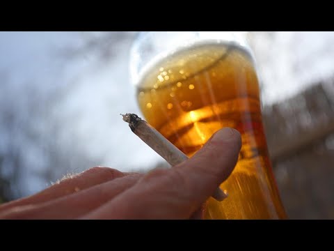 Smoking weed could lead to decreased drinking, study suggests