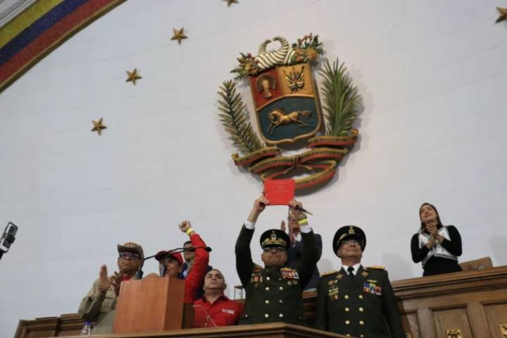 AN aprueba Ley para la Defensa Integral de la Nación que nadie pudo leer previamente