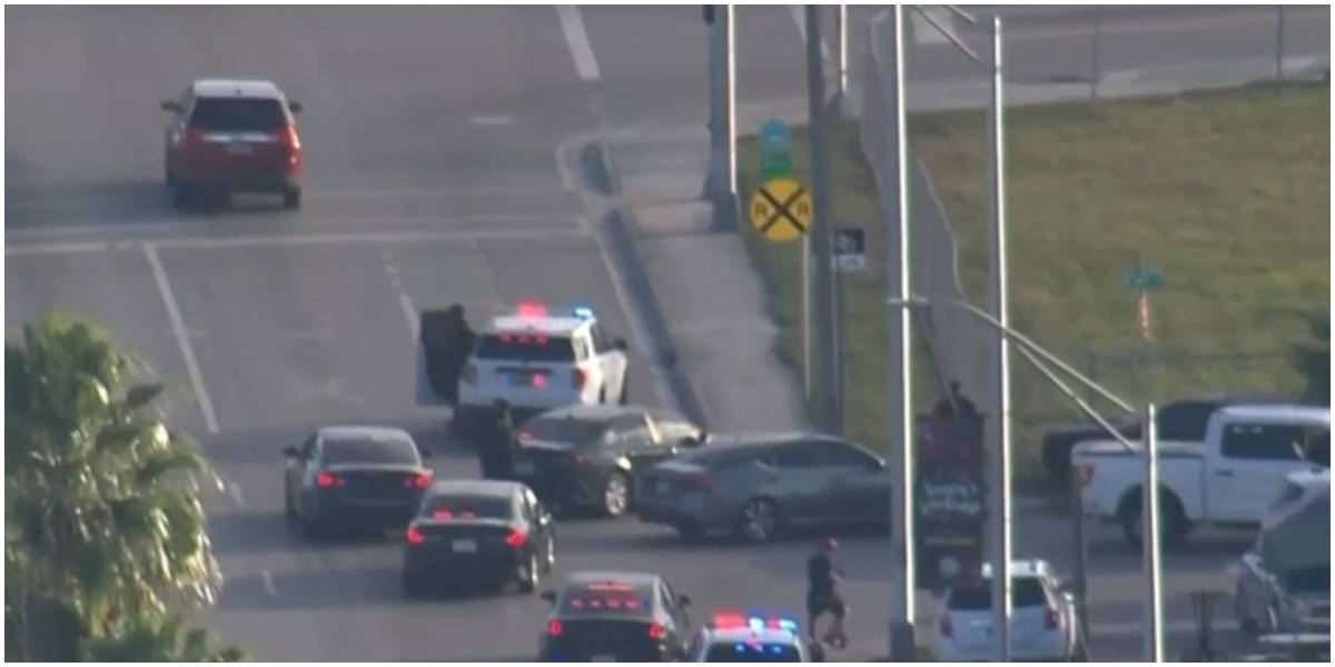 Terror en Miami Gardens: conductor embiste a policías y provoca persecución masiva logrando escapar