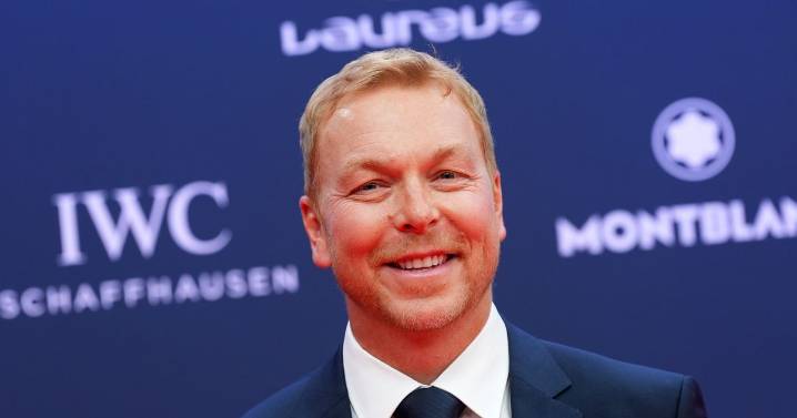 Sir Chris Hoy 'disappointed' with recommendation to limit prostate cancer screening