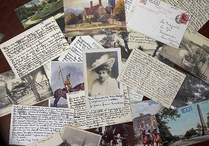 Las postales entre Ena y Alfonso XIII: romance a la vista