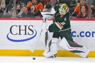 Jesper Wallstedt records second straight shutout in Wild win over Ducks