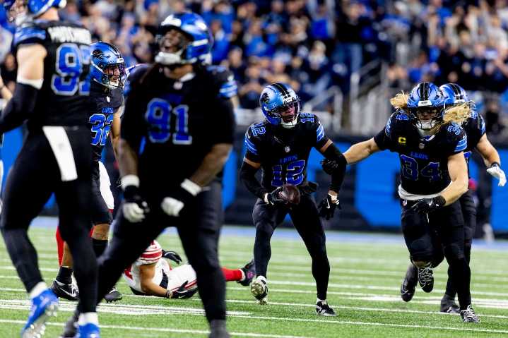 How Detroit survived its most chaotic game of year after getting gashed for big plays