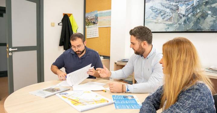 El Ayuntamiento de Roquetas aprueba la Ordenanza sobre la protección de animales de compañía