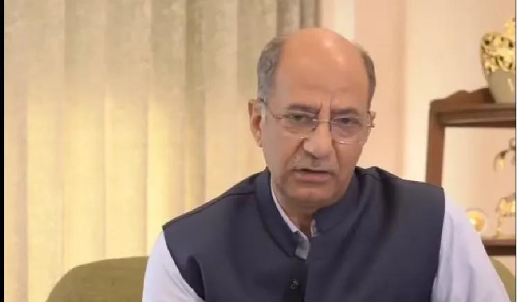 Central Govt must respect mandate given by People of J&K: Advisor Nasir Wani