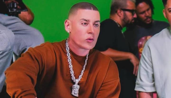 Por antecedentes penales, niegan el ingreso a Chile a Cosculluela y se cancela su concierto en el país