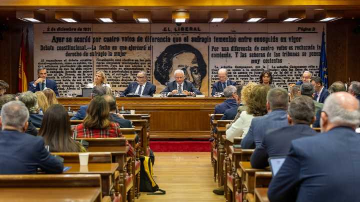 Investigar la verdad o desgastar al adversario