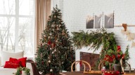 12 Christmas Decor Trends That Are Dominating The 2025 Holiday Season