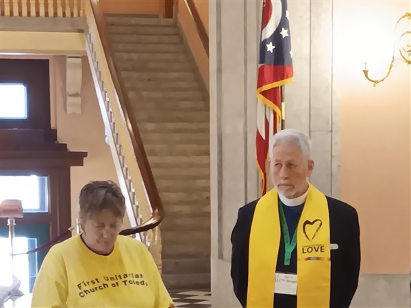 Faith leaders urge state to increase food benefits during shutdown