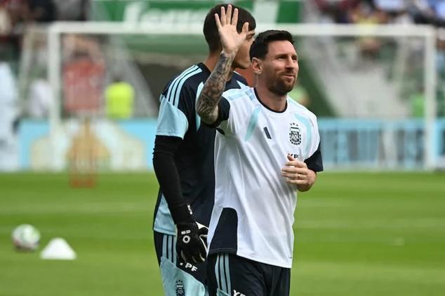 Derrotó Argentina a Angola; gol y asistencia de Messi