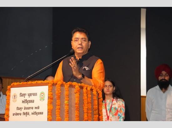 3,100 villages in Punjab to get Sports stadiums worth Rs 1,100 crore: Aman Arora Photo Source; Babushahi Bureau [ FULL VIEW ]